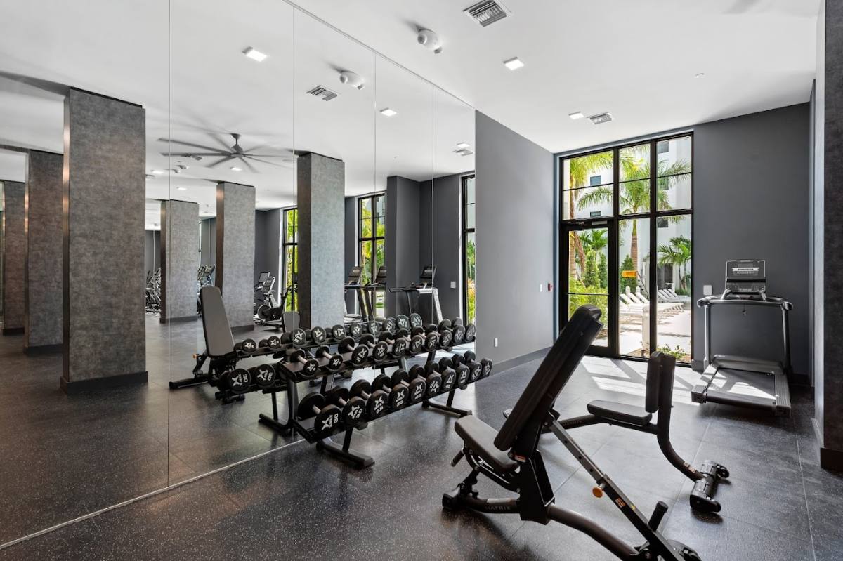 Apartment for rent at 7905 NW 36th St #312, Miami, FL 33166