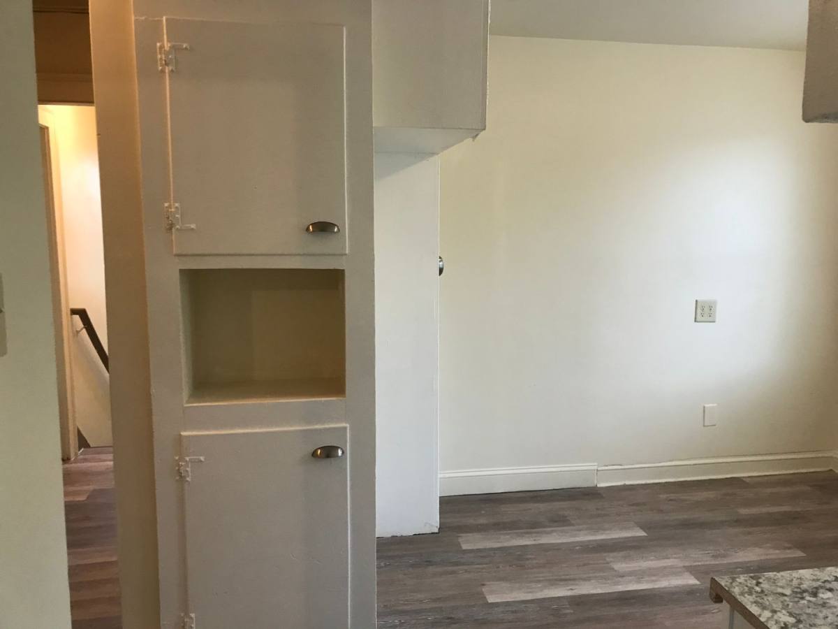 Apartment for rent at 452-454 Thompson Ave, East Haven, CT 06512