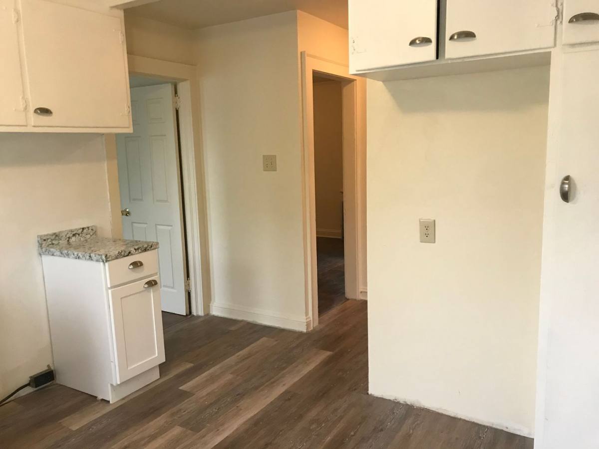 Apartment for rent at 452-454 Thompson Ave, East Haven, CT 06512