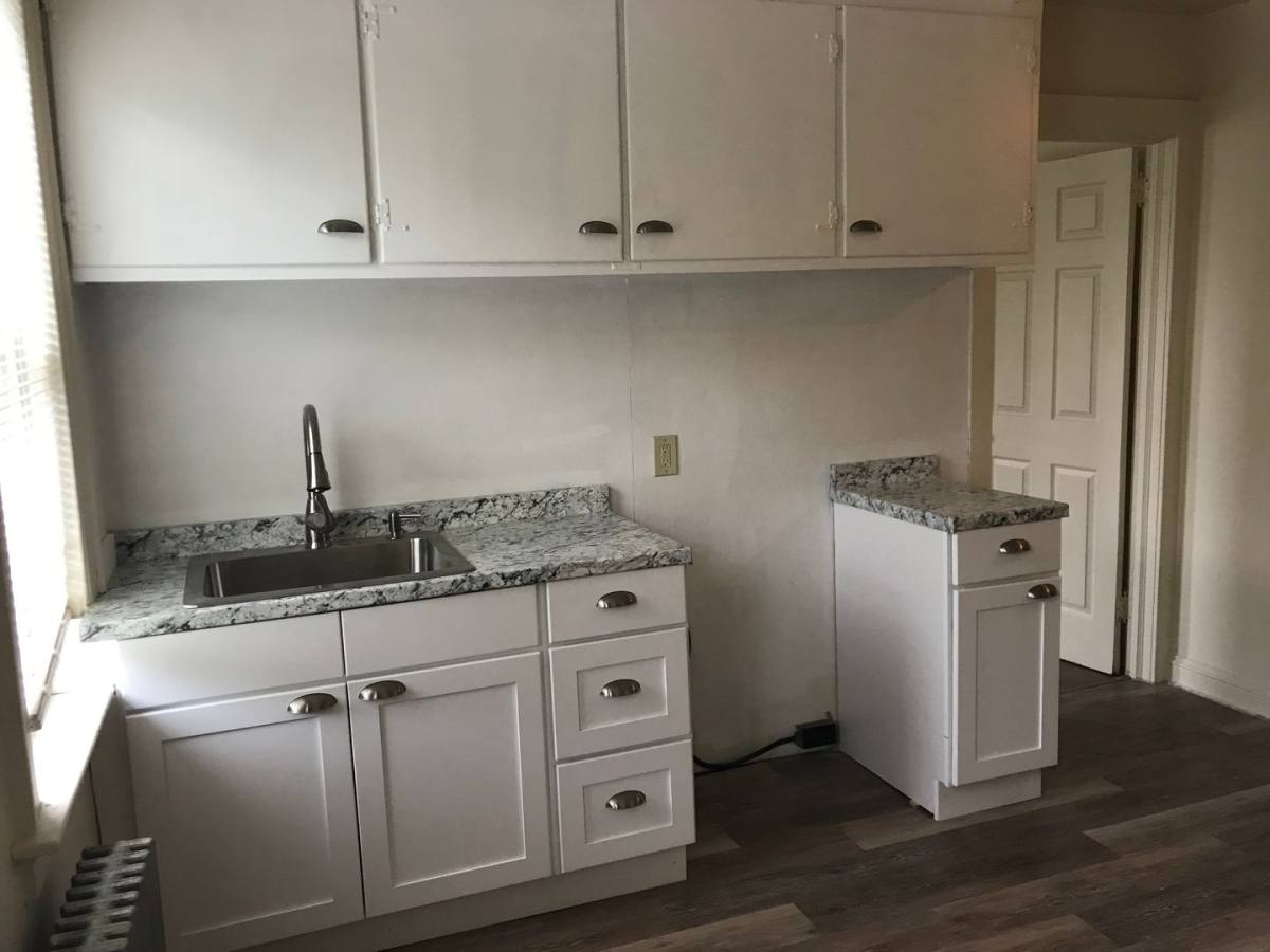 Apartment for rent at 452-454 Thompson Ave, East Haven, CT 06512