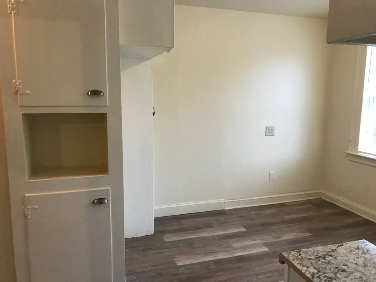 Apartment for rent at 452-454 Thompson Ave, East Haven, CT 06512