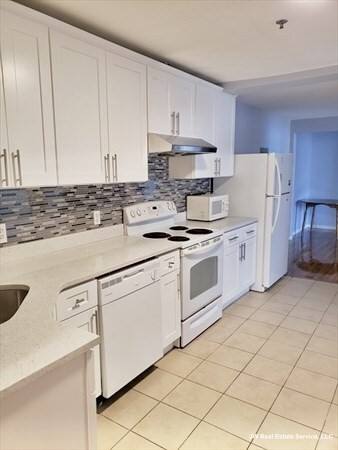 Apartment for rent at 661 Main St #23, Malden, MA 02148