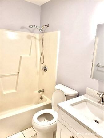 Apartment for rent at 661 Main St #23, Malden, MA 02148