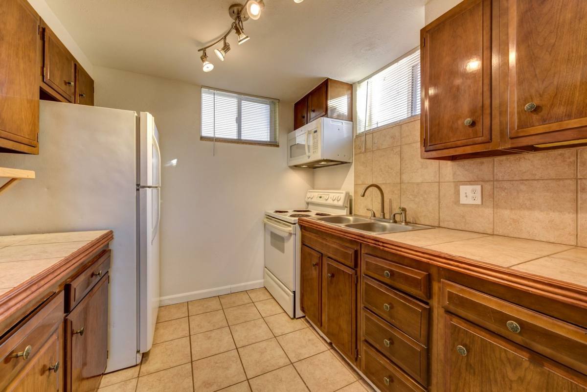 Apartment for rent at 901-903 N Wolff St, Denver, CO 80204