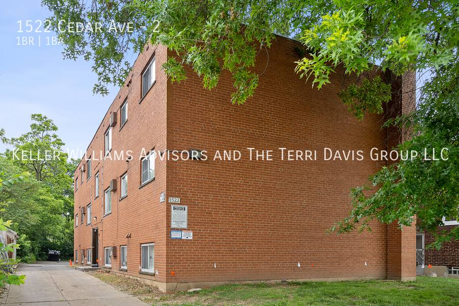 Apartment for rent at 1522 Cedar Ave #2, Cincinnati, OH 45224