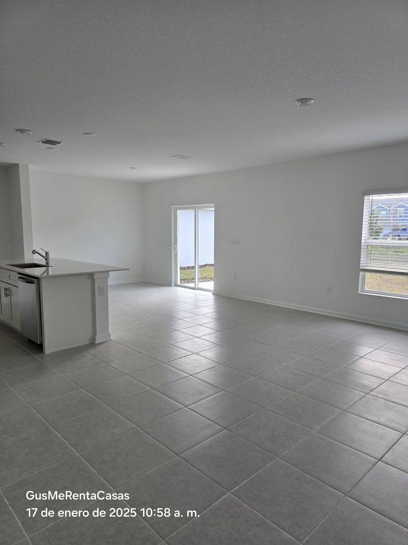 House for rent at 5794 Le Marin Way, Oor, Kissimmee, FL 34758