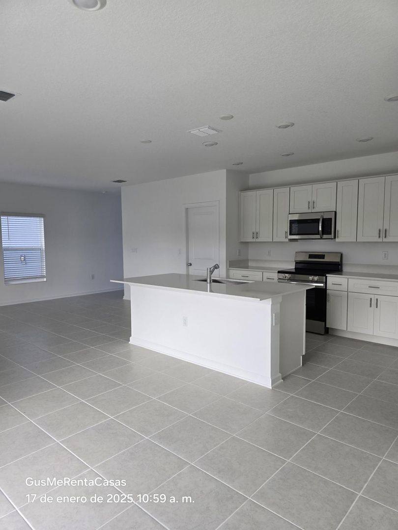 House for rent at 5794 Le Marin Way, Oor, Kissimmee, FL 34758
