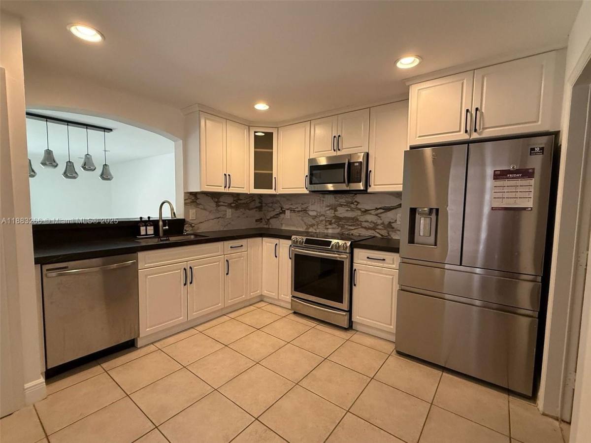 Townhouse for rent at 7065 SW 164th Court, Miami, FL 33193