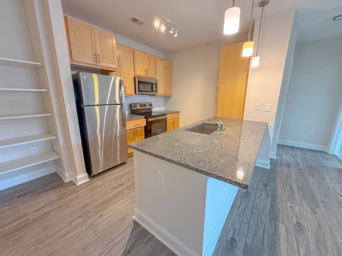 Apartment for rent at 1401 Stovall Dr, Raleigh, NC 27606