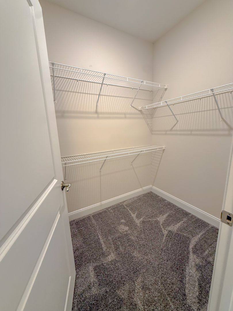 Apartment for rent at 1401 Stovall Dr, Raleigh, NC 27606
