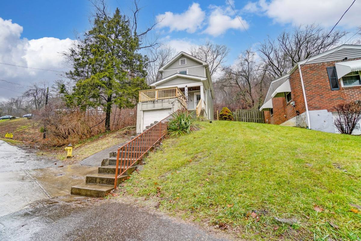 House for rent at 2307 Center St, Covington, KY 41014