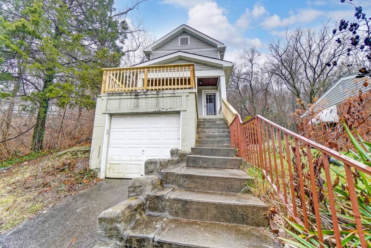 House for rent at 2307 Center St, Covington, KY 41014