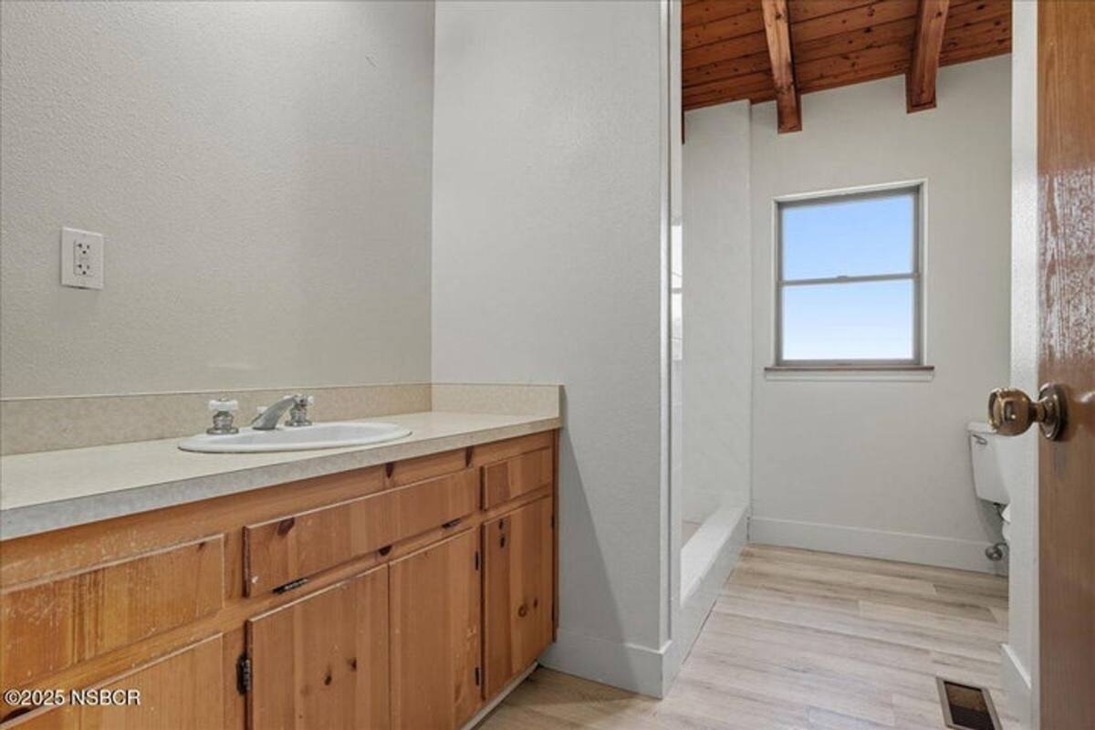 Apartment for rent at 2935 E Clark Ave, Santa Maria, CA 93455