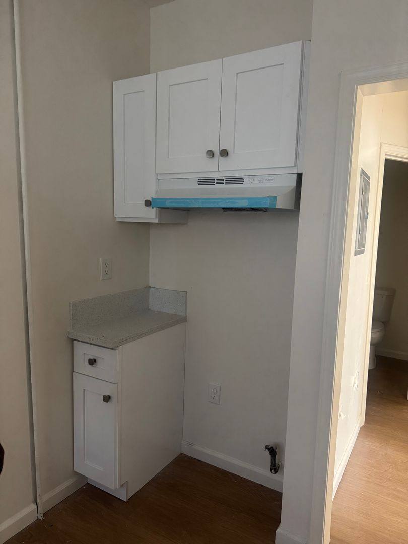 Apartment for rent at 7501 S Central Ave, Los Angeles, CA 90001