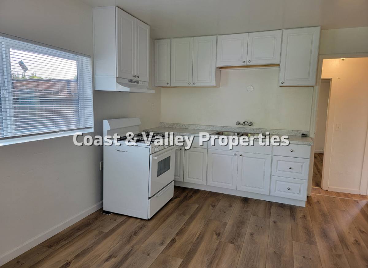 House for rent at 923 Prune St, Hollister, CA 95023