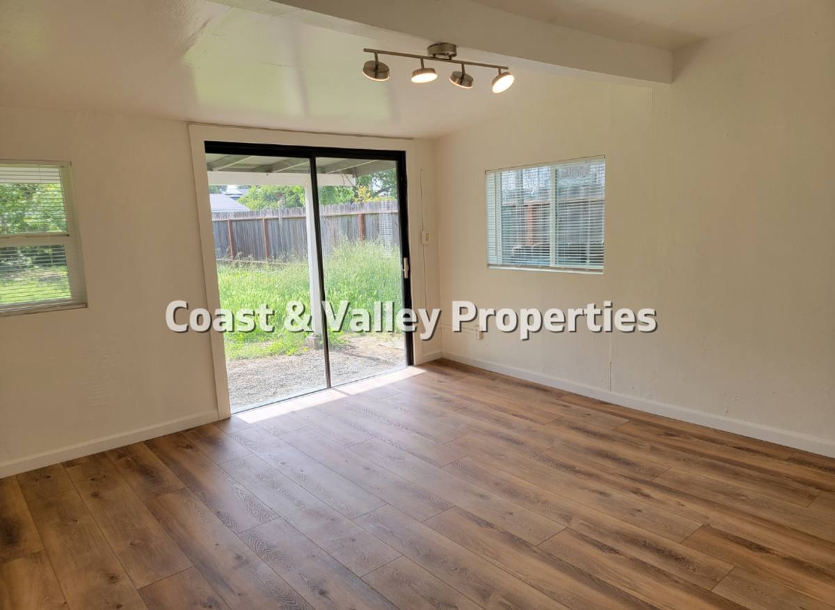 House for rent at 923 Prune St, Hollister, CA 95023
