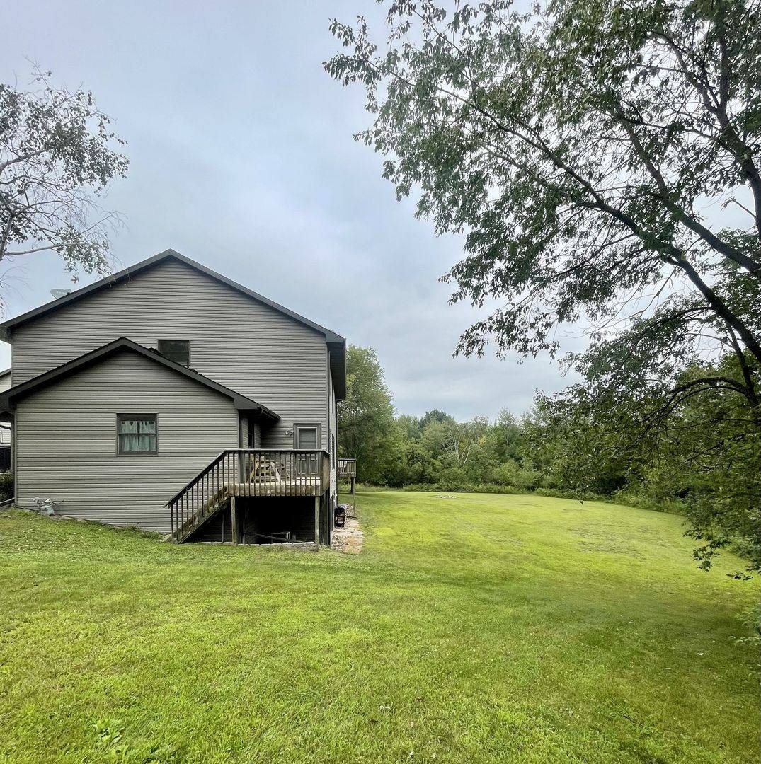 House for rent at 9533 Lansing Ave N, Stillwater, MN 55082