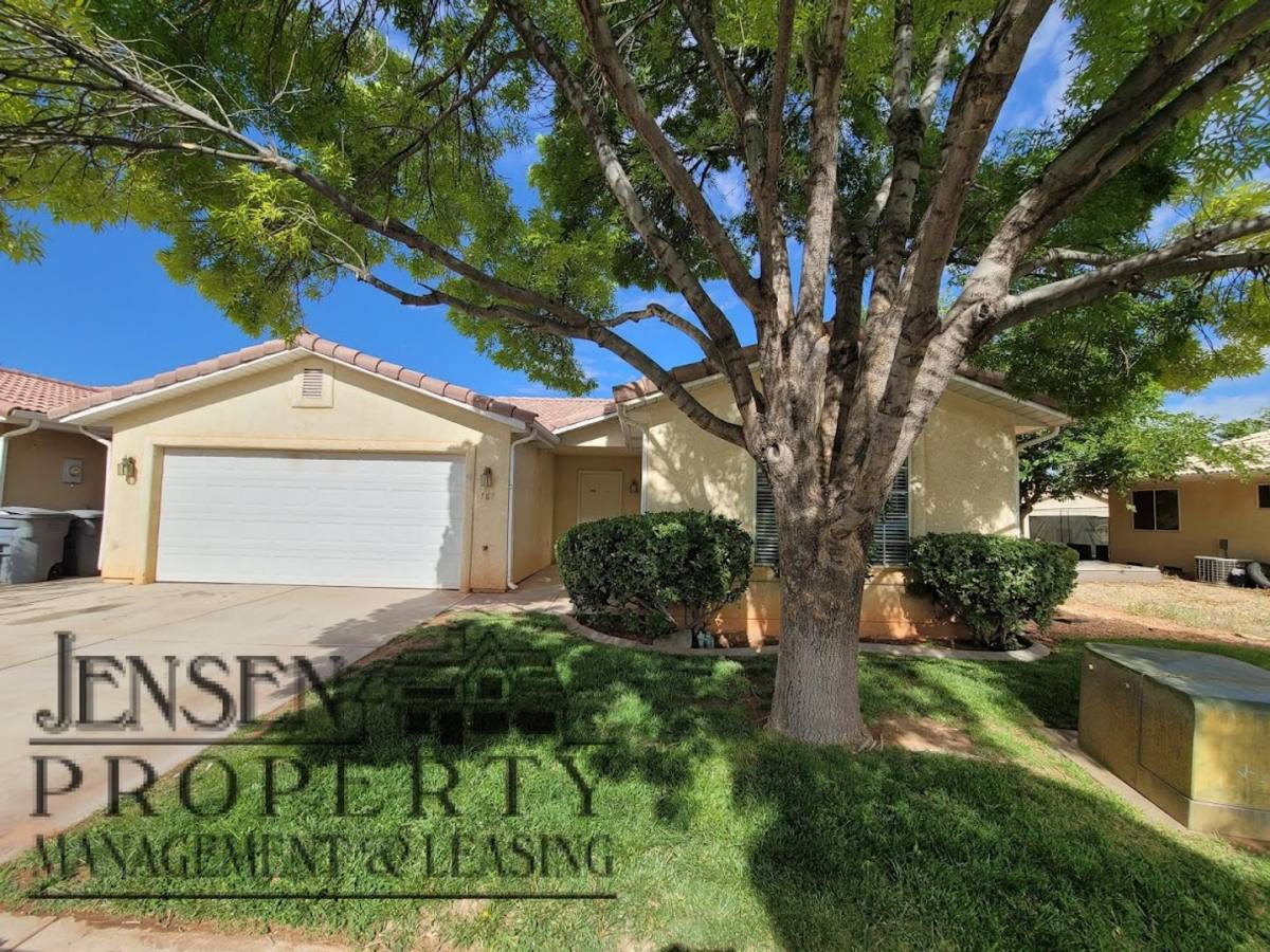House for rent at 787 N Warm Springs Dr, Washington, UT 84780