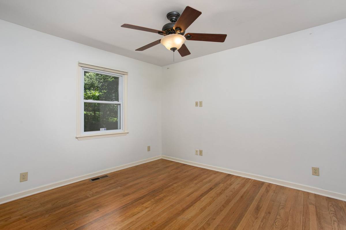 House for rent at 433-B Northside Dr, Chapel Hill, NC 27516