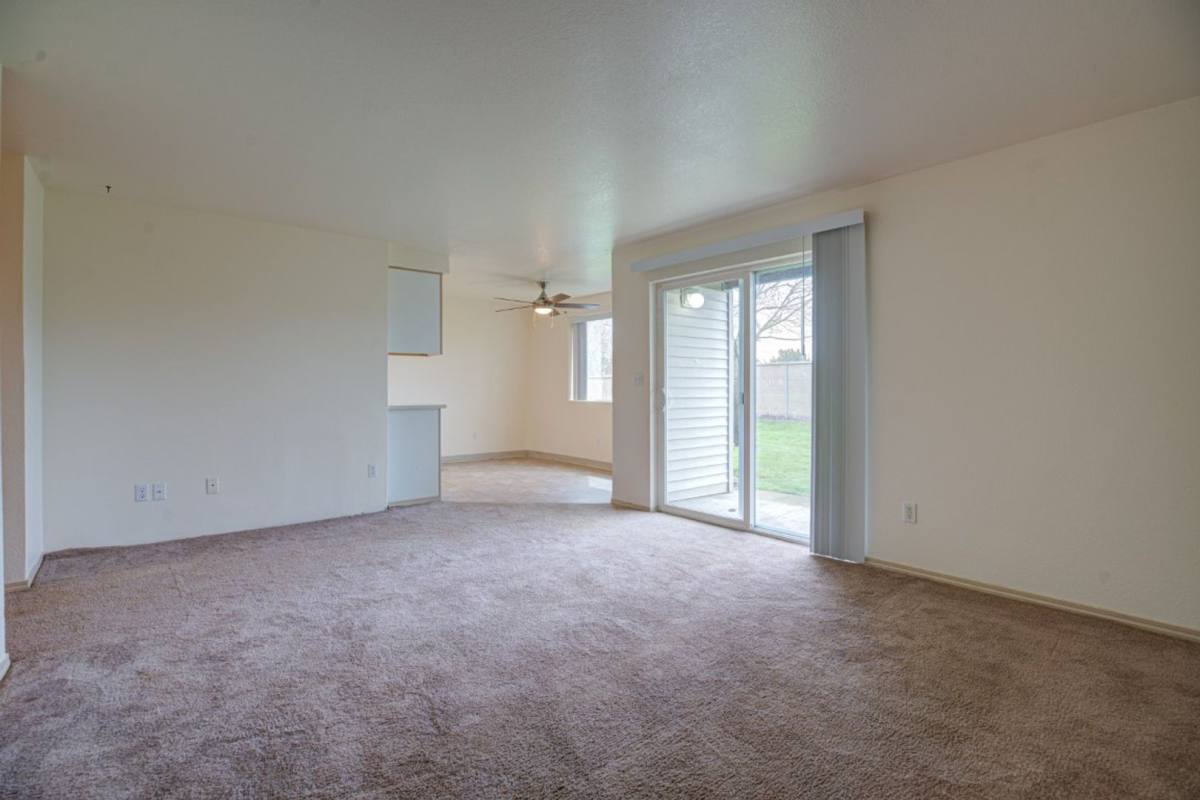Apartment for rent at 1973 45th Ave NE, Salem, OR 97305