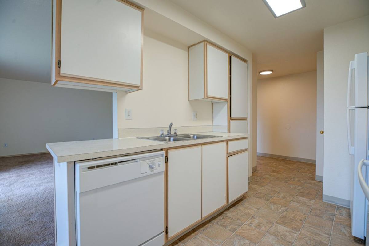 Apartment for rent at 1973 45th Ave NE, Salem, OR 97305