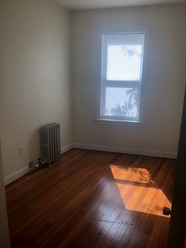 Apartment for rent at 5 Child St #3, Warren, RI 02885