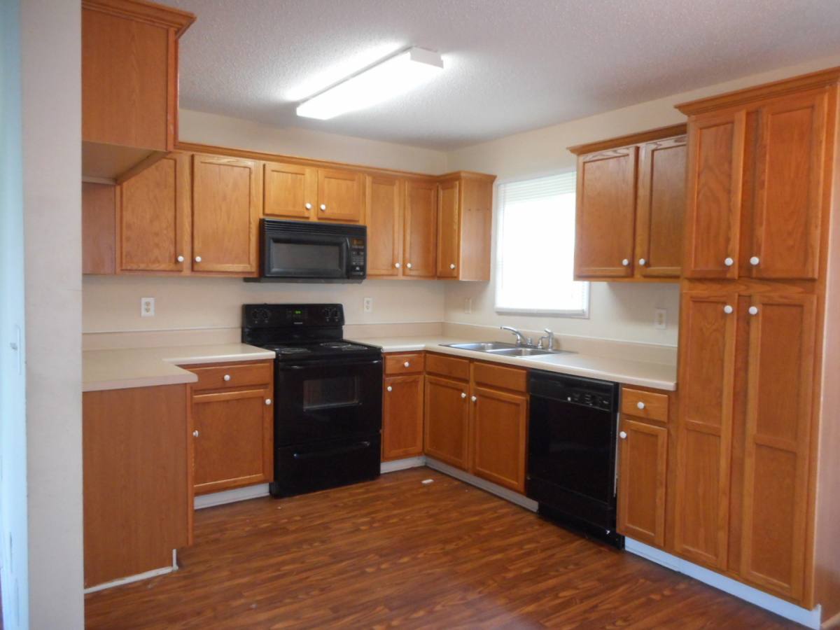 House for rent at 100 Fairfax Dr, Rockmart, GA 30153
