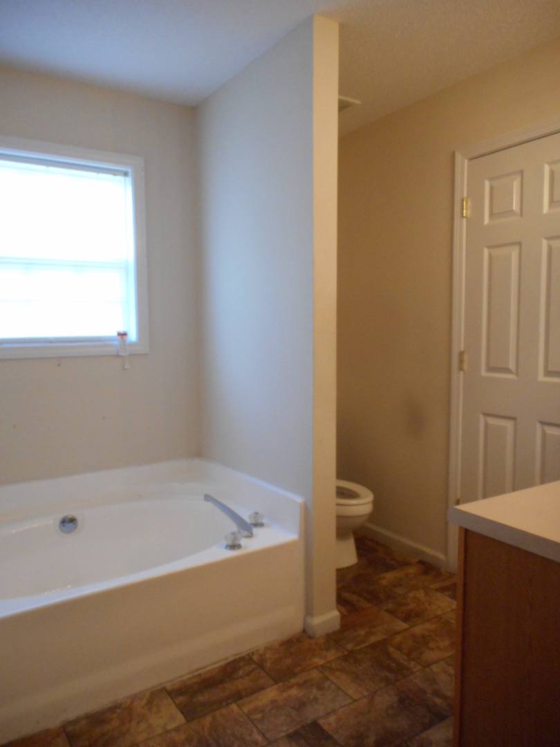 House for rent at 100 Fairfax Dr, Rockmart, GA 30153