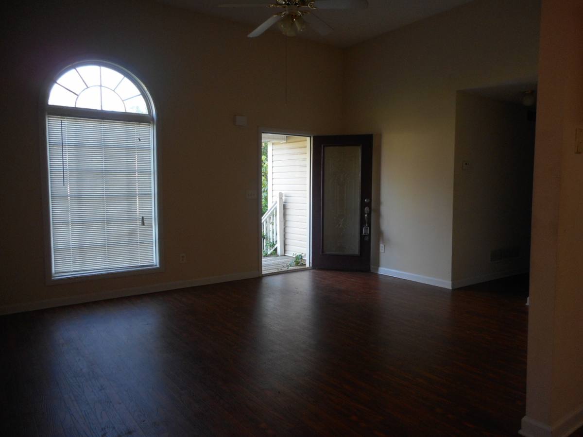 House for rent at 100 Fairfax Dr, Rockmart, GA 30153