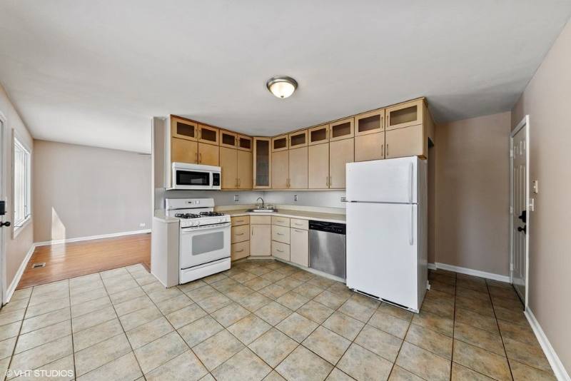 House for rent at 1207 Sunset Ave, Round Lake, IL 60073