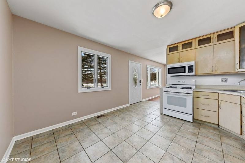 House for rent at 1207 Sunset Ave, Round Lake, IL 60073