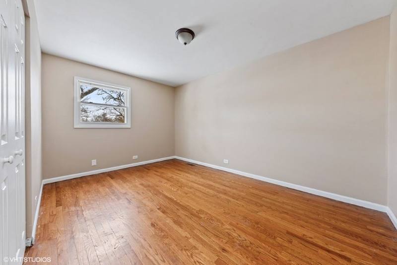 House for rent at 1207 Sunset Ave, Round Lake, IL 60073