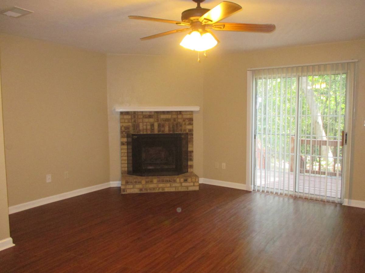 Townhouse for rent at 1569 Jacks Dr #A, Tallahassee, FL 32301