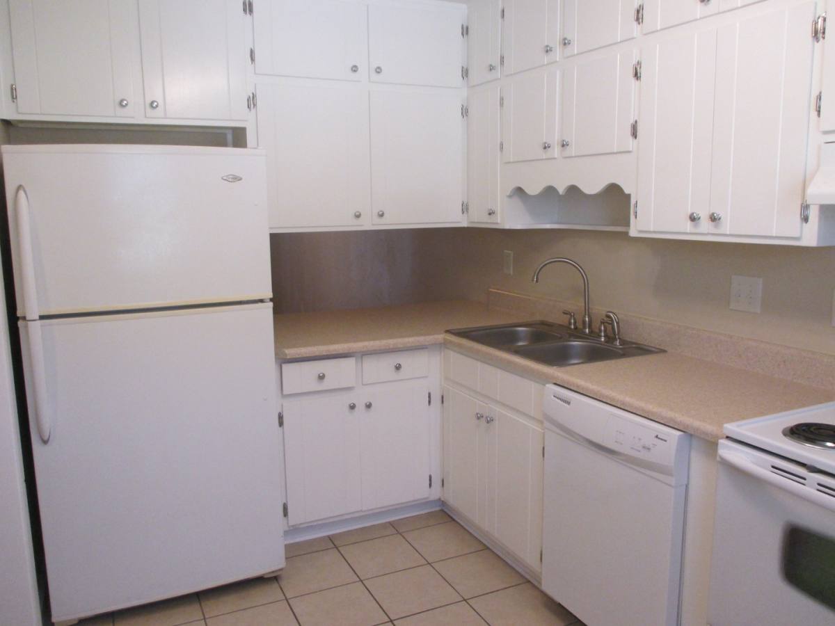 Townhouse for rent at 1569 Jacks Dr #A, Tallahassee, FL 32301