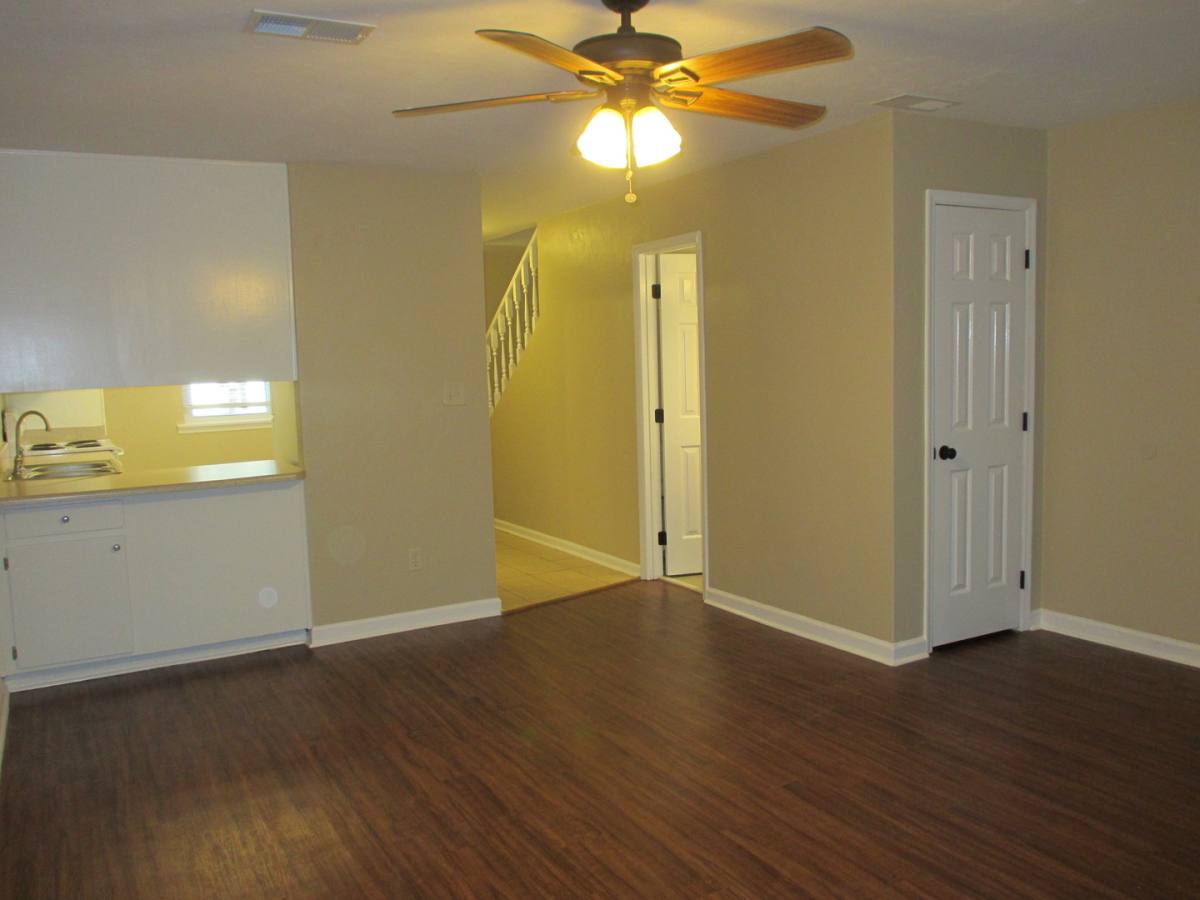 Townhouse for rent at 1569 Jacks Dr #A, Tallahassee, FL 32301