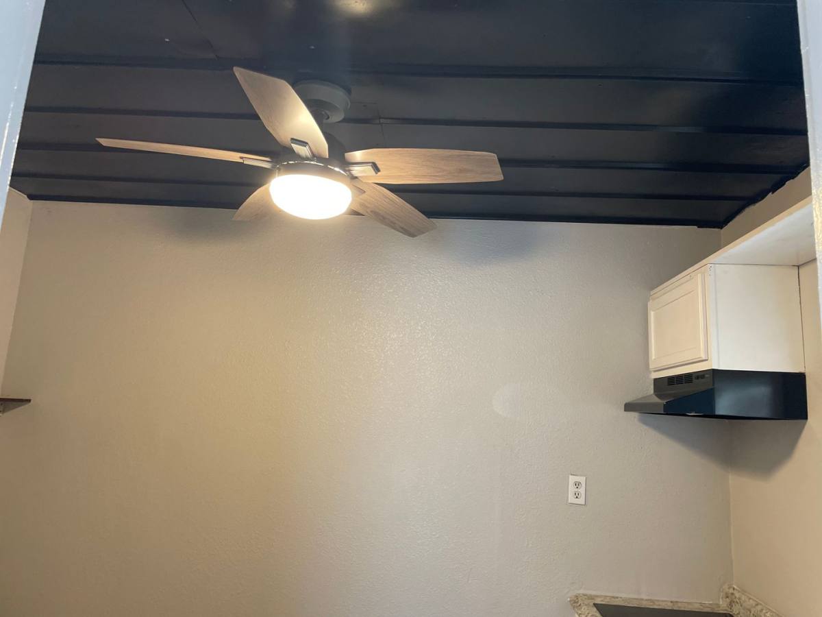 Apartment for rent at 1309 Fifth St, Corpus Christi, TX 78404