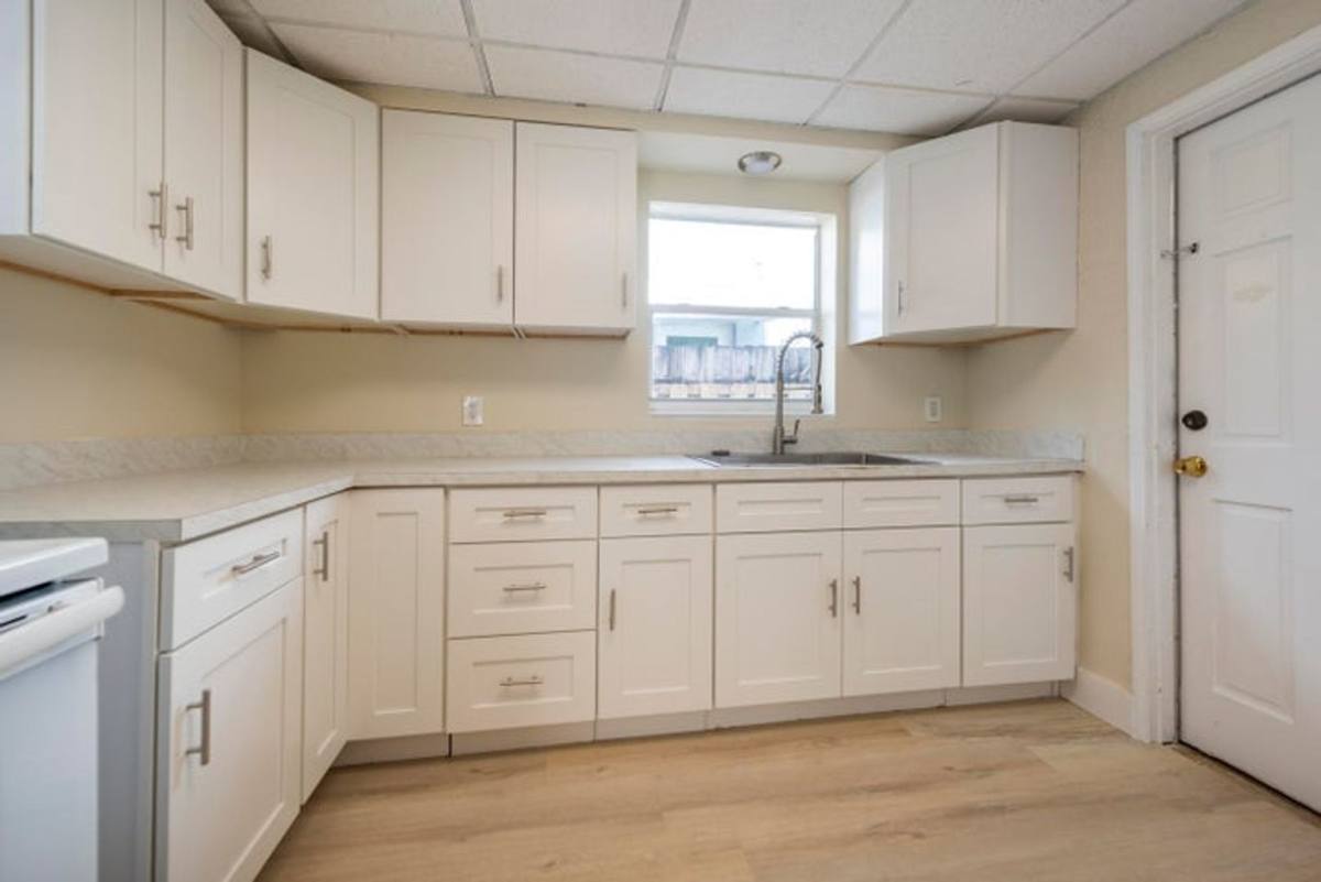 House for rent at 412 SE 17th St Front, Fort Lauderdale, FL 33316