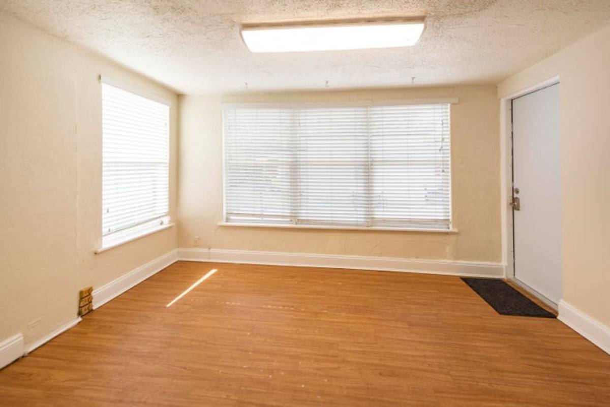 House for rent at 412 SE 17th St Front, Fort Lauderdale, FL 33316