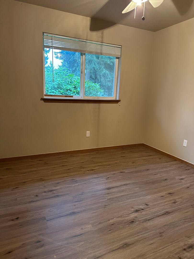 Apartment for rent at 15010-15012 71st Ave E, Puyallup, WA 98375