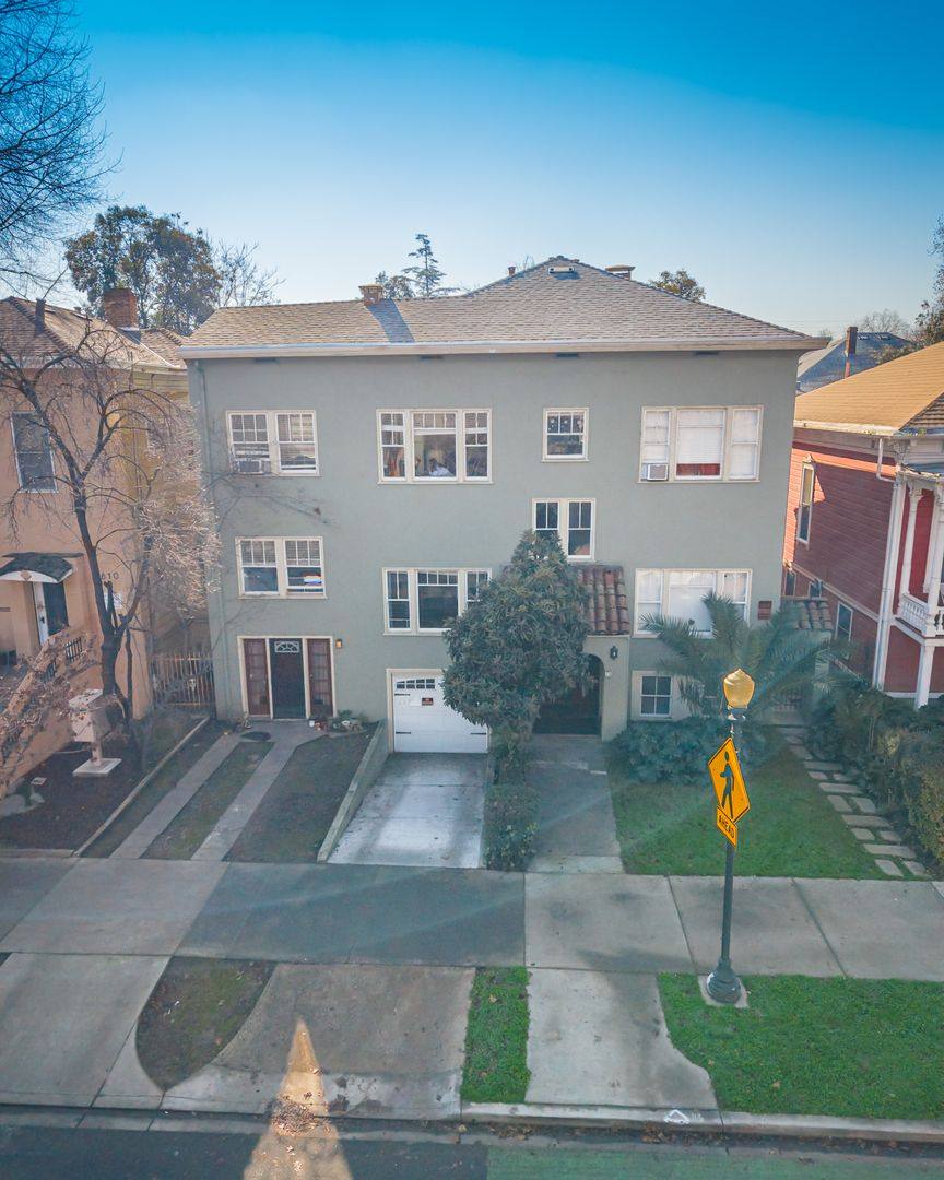 Apartment for rent at 1808 P St, Sacramento, CA 95811