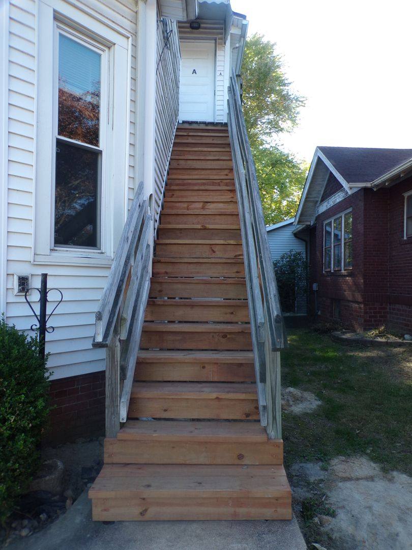 Apartment for rent at 505 N Main St, Edwardsville, IL 62025