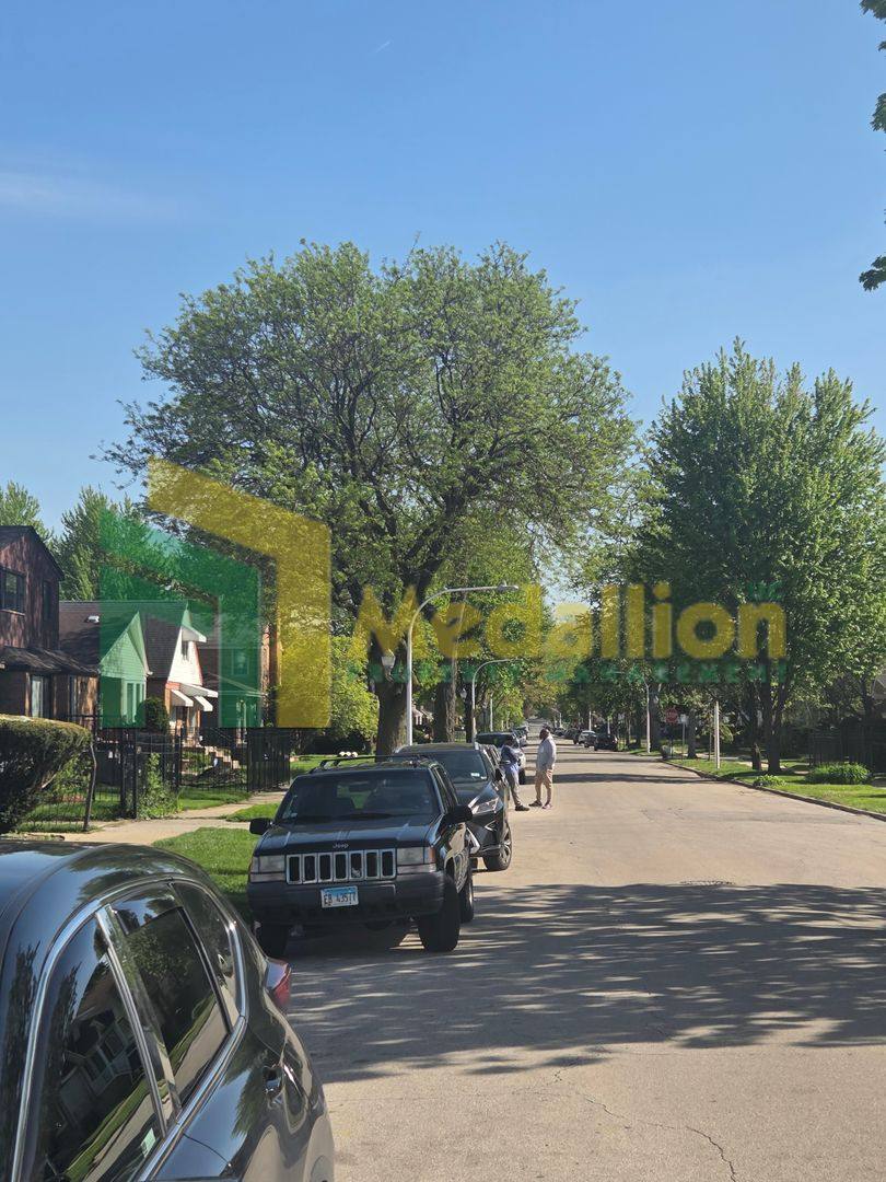 House for rent at 8725 S Constance Ave, Chicago, IL 60617