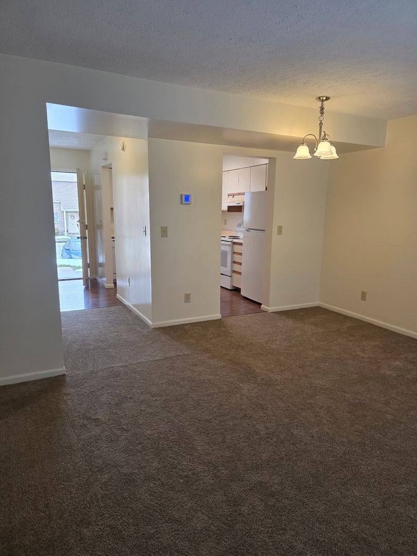 Townhouse for rent at 49 Alderman Dr, Morgantown, WV 26508