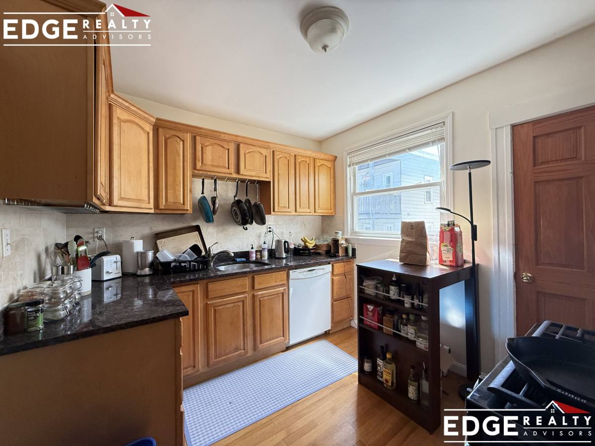 Apartment for rent at 35 Magnus Ave #3, Somerville, MA 02143