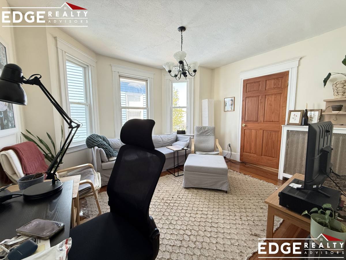Apartment for rent at 35 Magnus Ave #3, Somerville, MA 02143