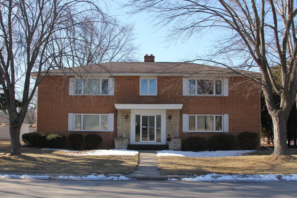 Apartment for rent at 3309 E Edgemere Dr, Appleton, WI 54915
