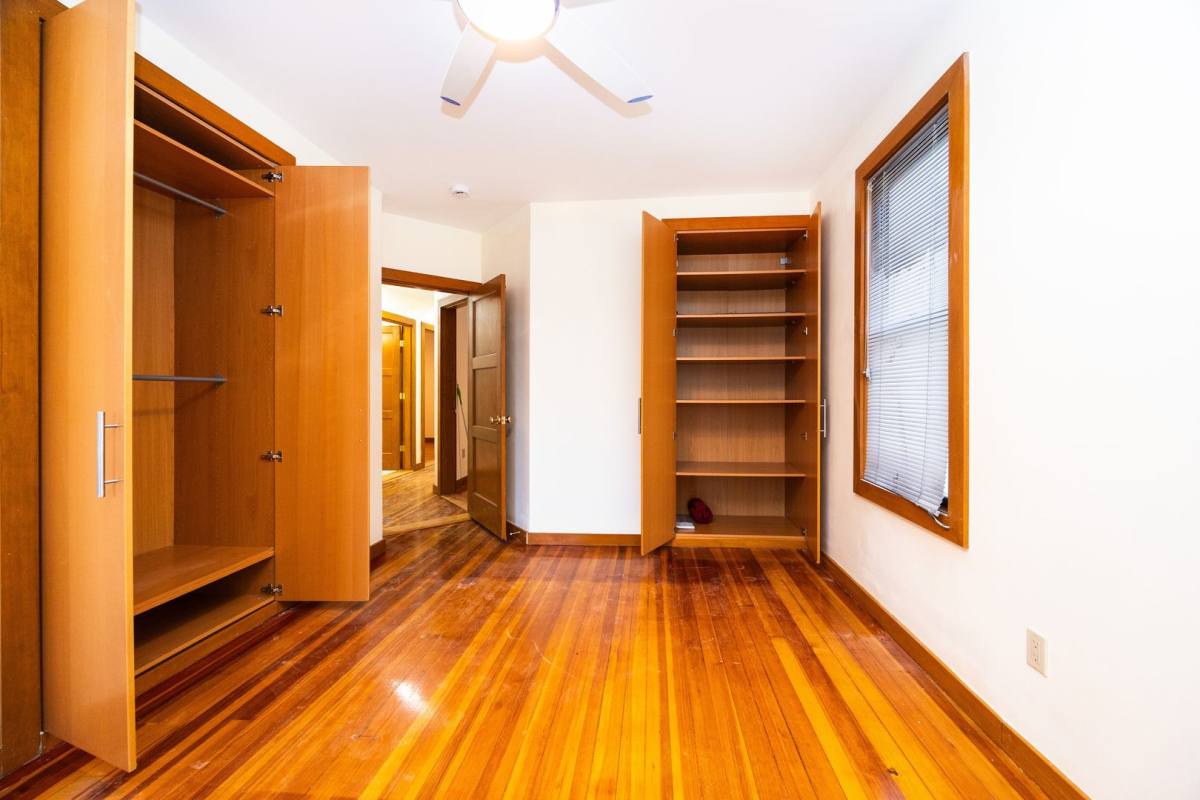 Apartment for rent at 121 Browne St, Brookline, MA 02446