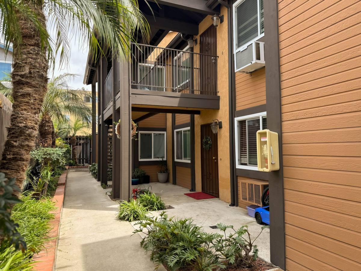 Apartment for rent at 4435 Estrella Ave, San Diego, CA 92115