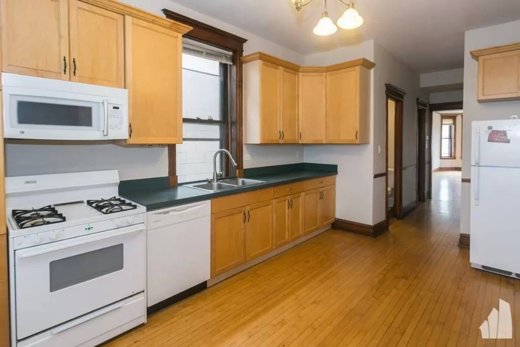 Apartment for rent at 2523 N California Ave #3, Chicago, IL 60647
