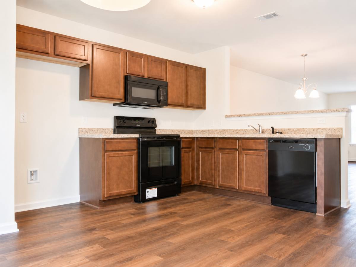 Townhouse for rent at 75 Bearing Circle, Port Wentworth, GA 31407